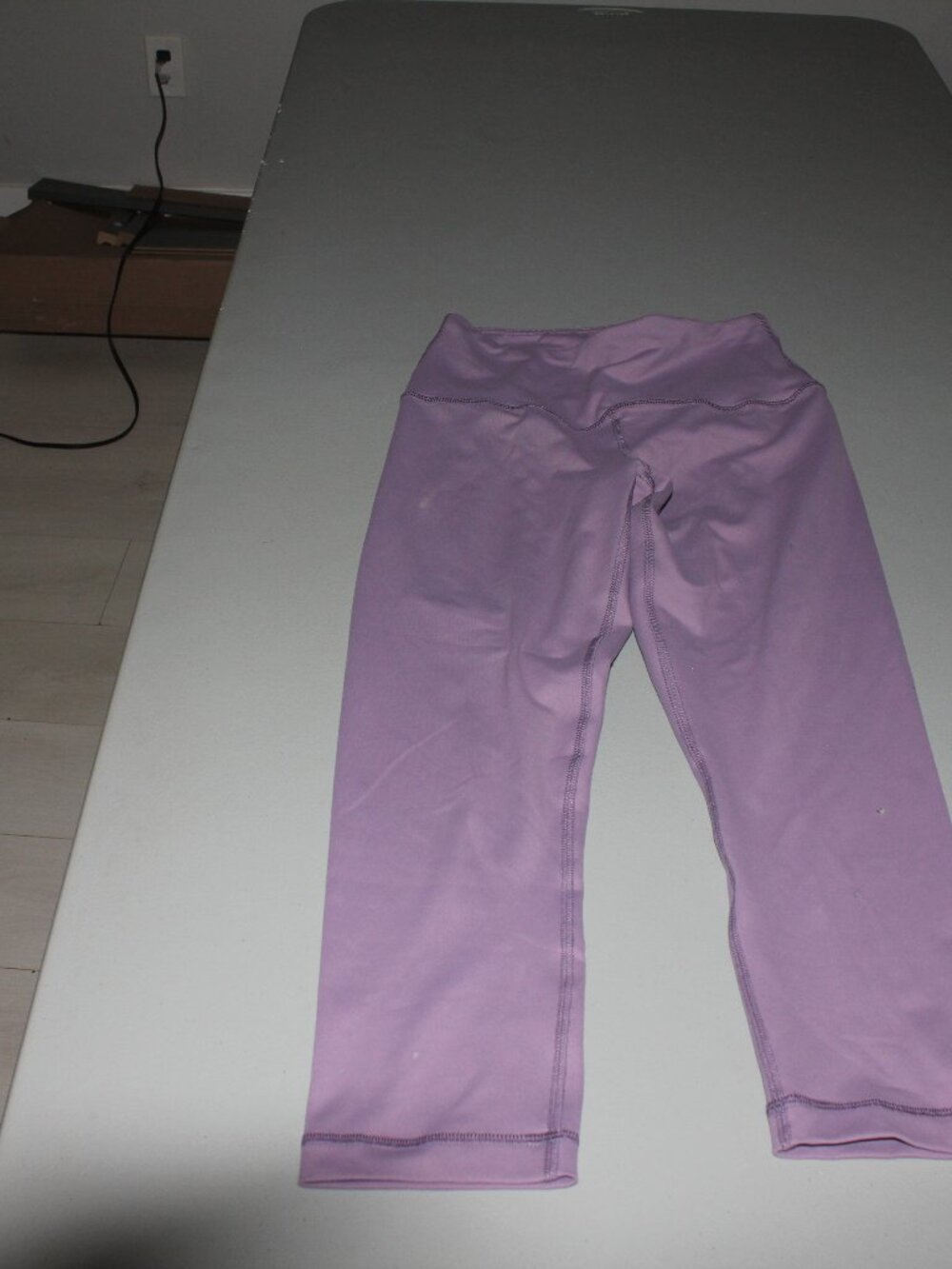 Purple 90 Degree Cropped Leggings Size Small